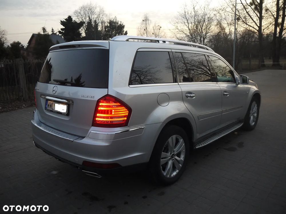 Mercedes-Benz GL 350 CDI BlueEff - 7