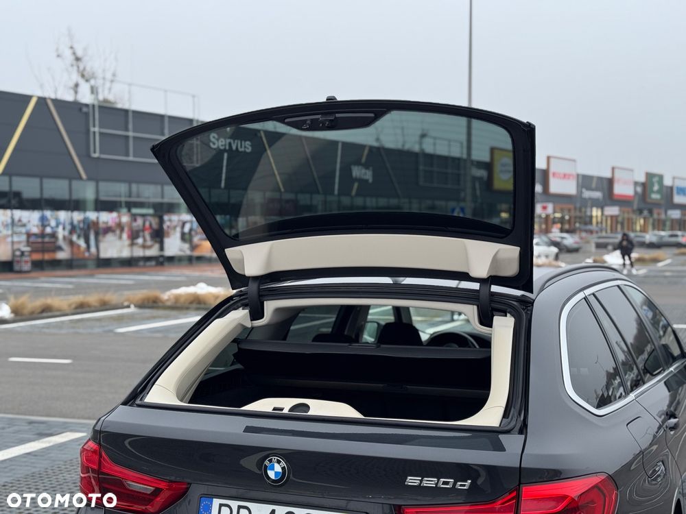 BMW Seria 5 520d - 20