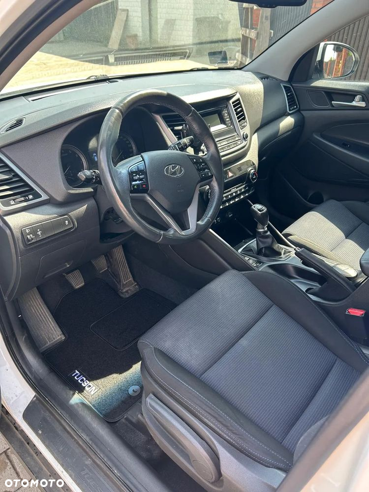Hyundai Tucson 1.6 GDI BlueDrive Comfort 2WD - 8