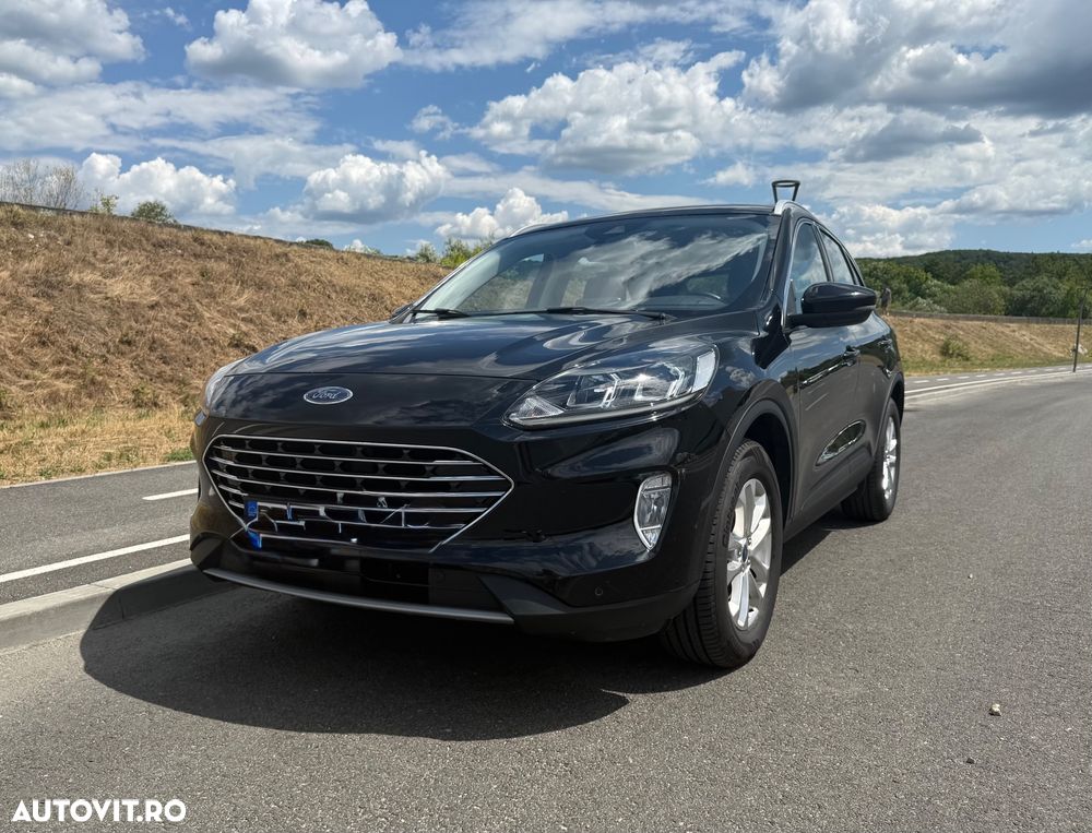 Ford Kuga 2.5 Duratec FHEV TITANIUM - 1