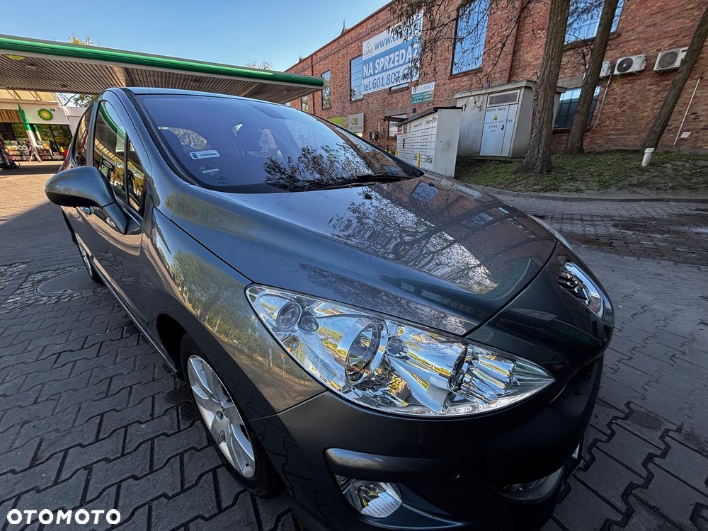 Peugeot 308 120 VTi Premium - 29