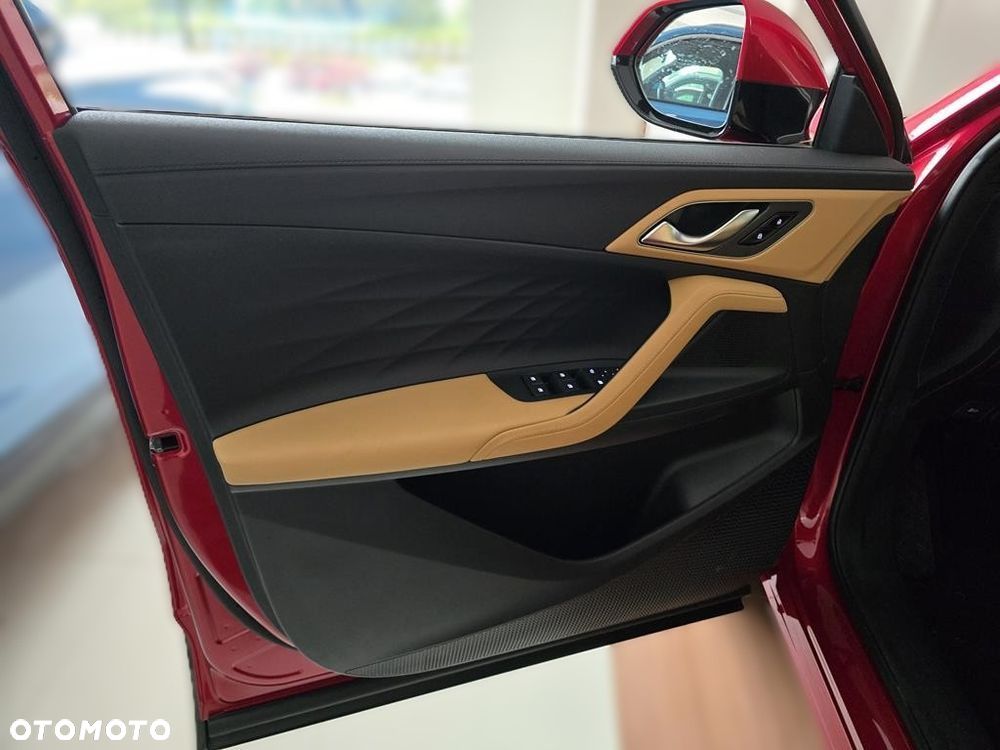 MG HS 1.5T HEV+ Exclusive - 10