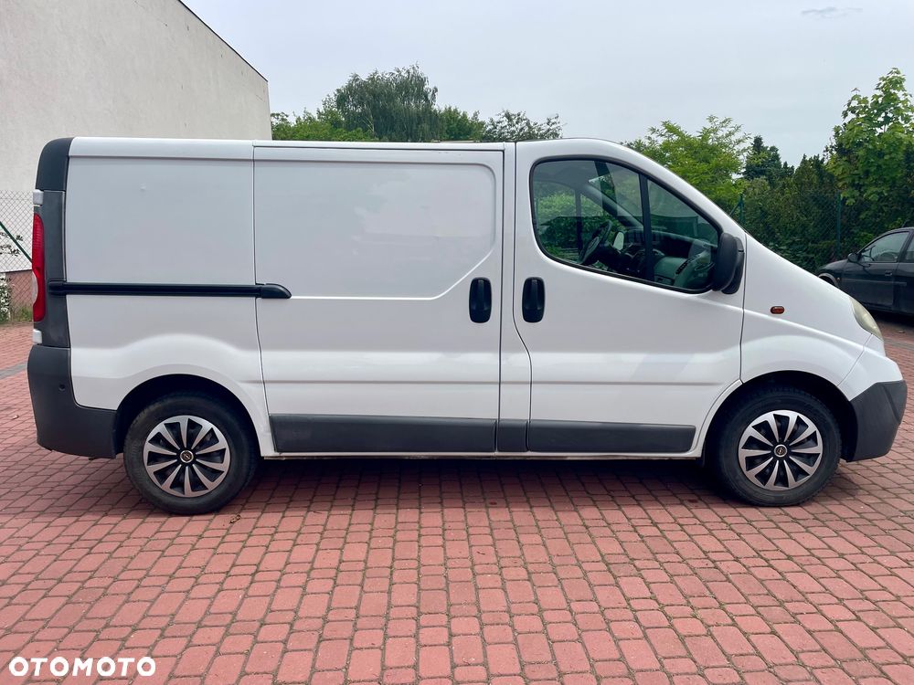 Opel Vivaro - 6