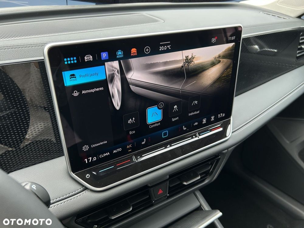 Volkswagen Tiguan - 23