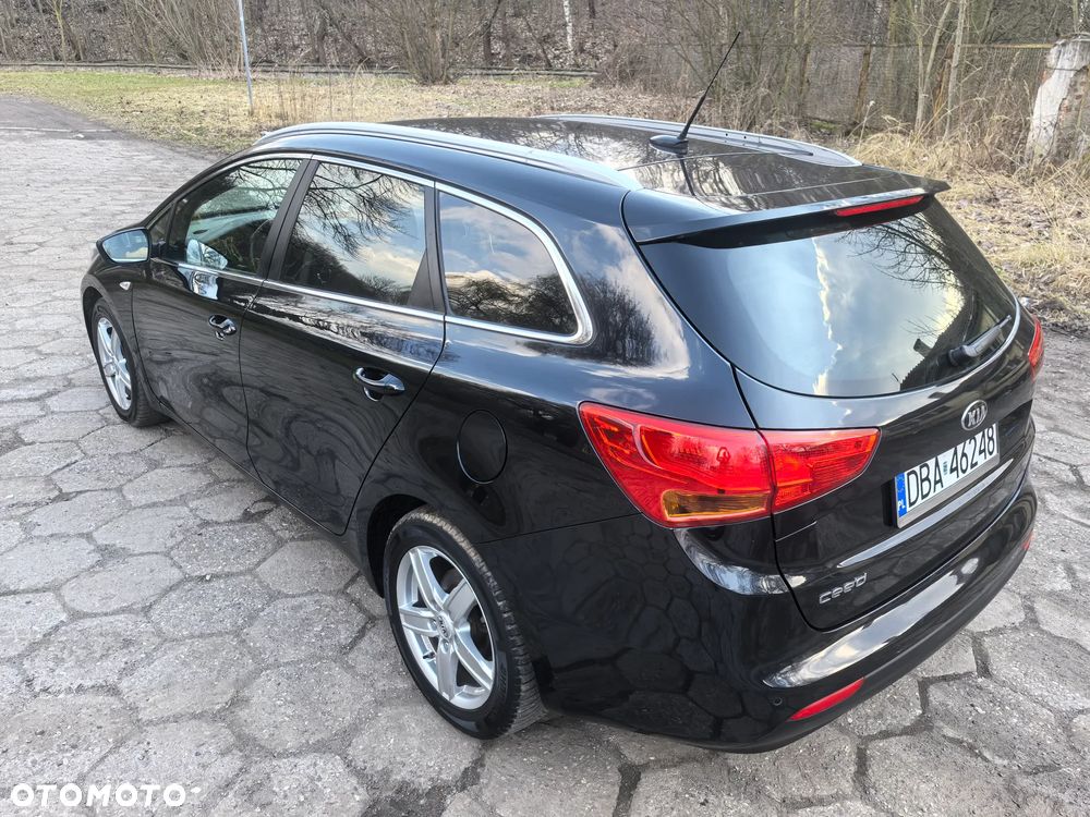 Kia Ceed 1.6 GDI Platinum Edition - 9