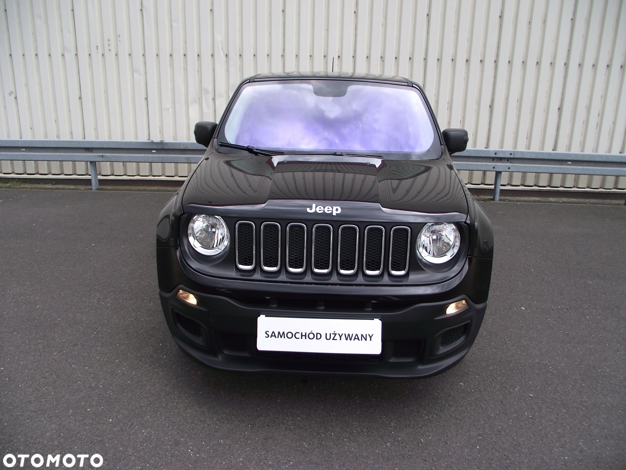 Jeep Renegade 1.6 E-TorQ Sport FWD - 3