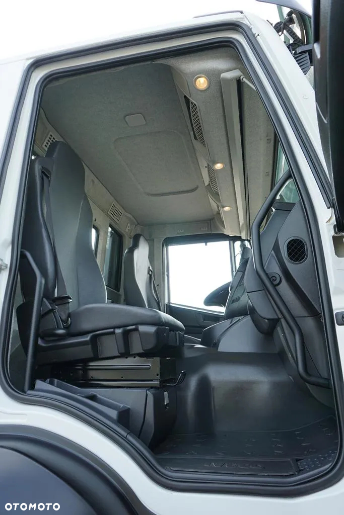 Iveco / TRAKKER / 480 / E 6 / WYWROTKA / 8 X 4 / HYDROBURTA / RETARDER - 8