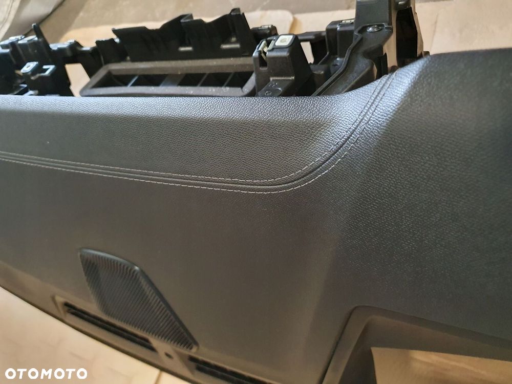 Konsola pulpit deska CITROEN DS4 III HEAD - 6