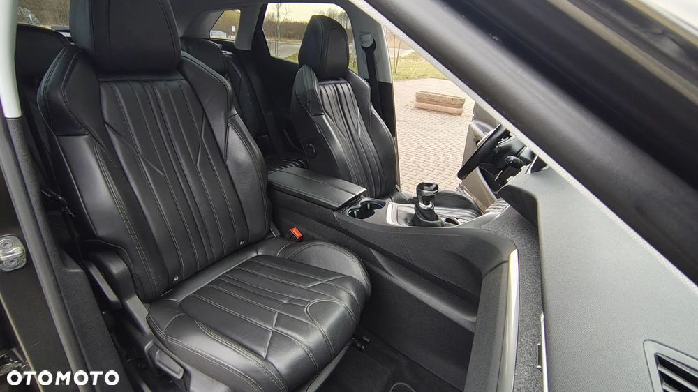 Peugeot 3008 BlueHDi 130 Stop & Start Allure Business-Paket - 16