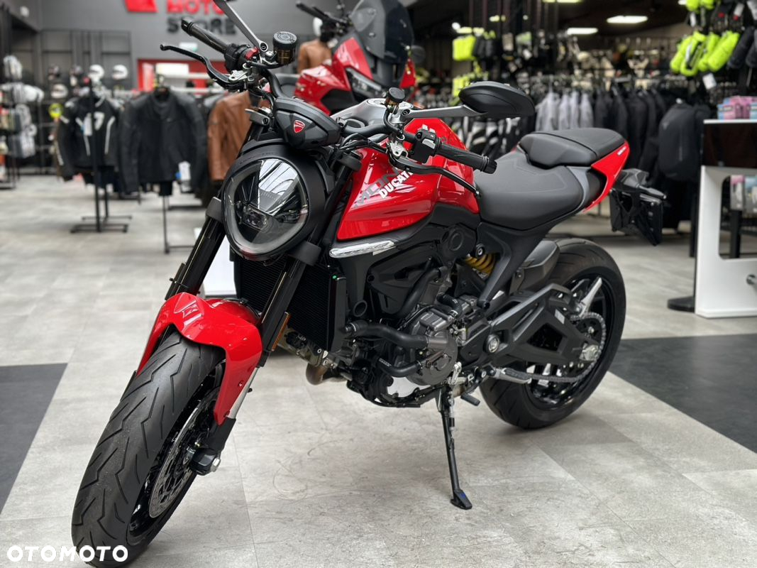 Ducati Monster - 9