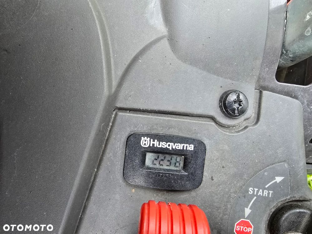 Husqvarna R15V2S AWD - 5