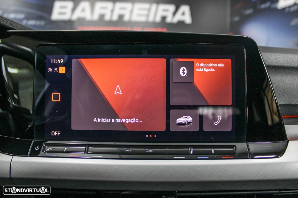 VW Golf Variant 1.0 TSI Life - 32