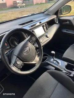 Toyota RAV4 - 7