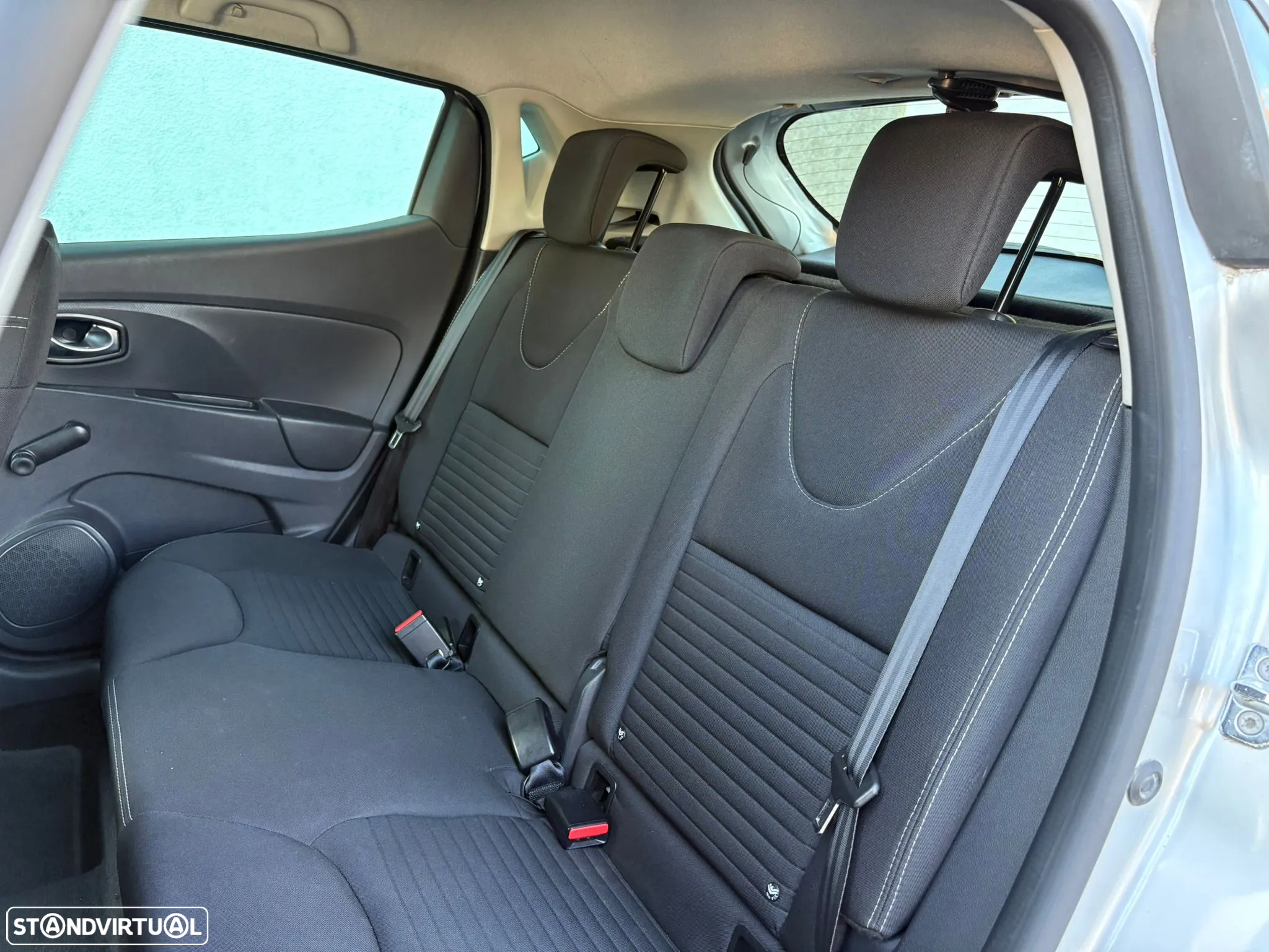 Renault Clio 0.9 TCe Limited Edition - 14