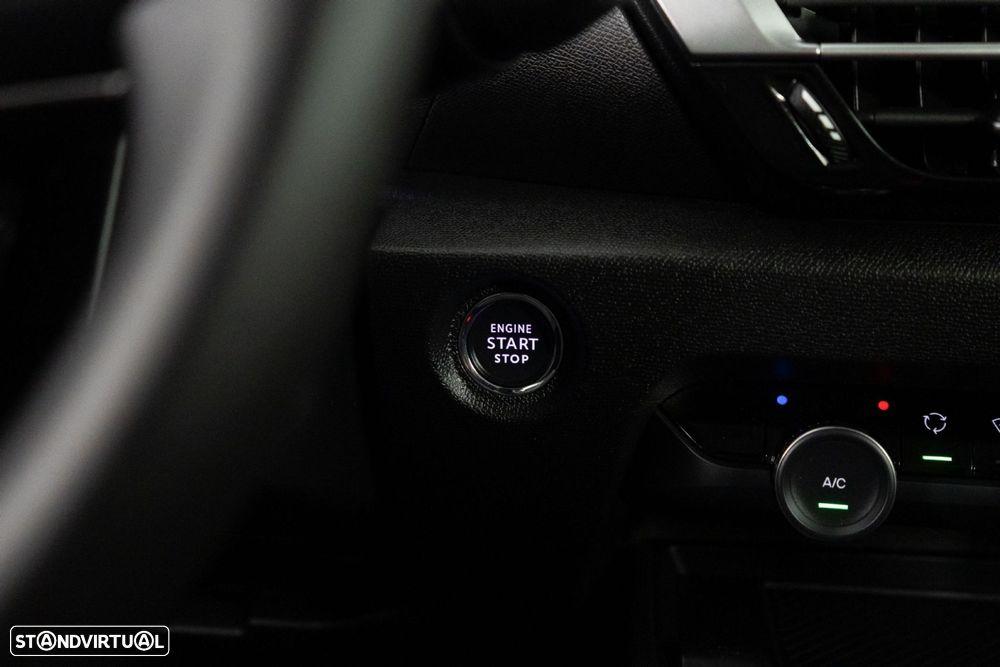 Citroën C4 1.2 PureTech Plus - 17