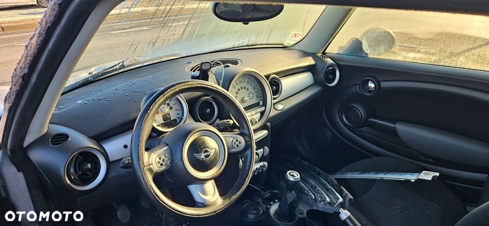 MINI Cooper 50 Camden - 13