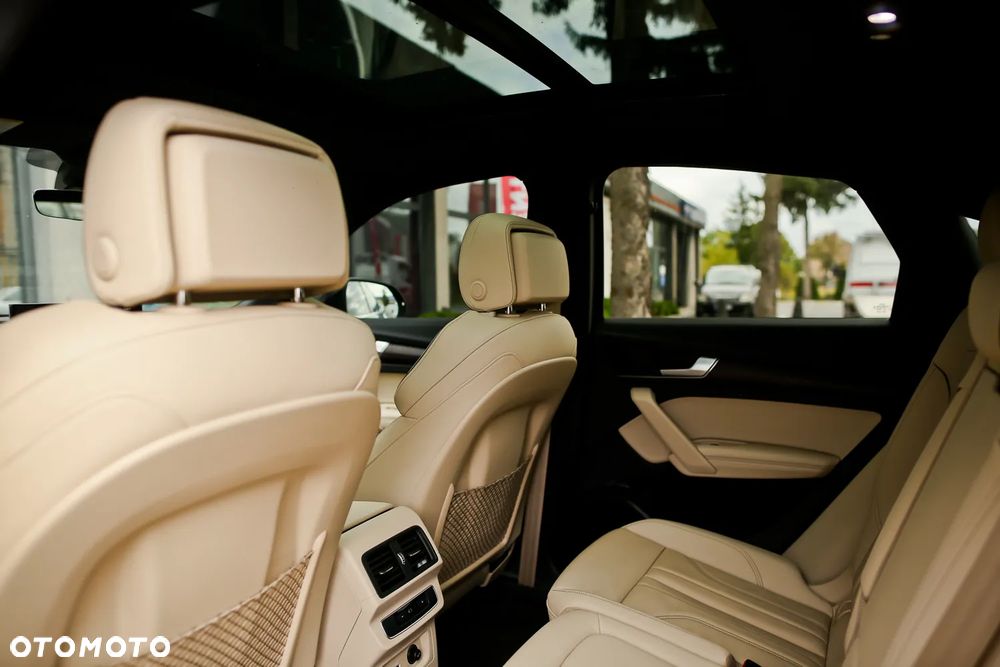 Audi Q5 Sportback - 23