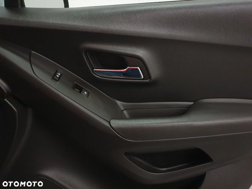 Chevrolet Trax 1.7 D LTZ - 17