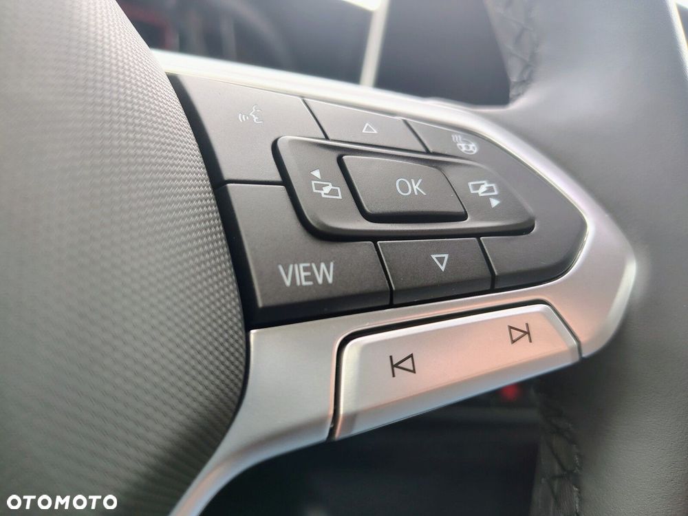 Volkswagen Golf - 14