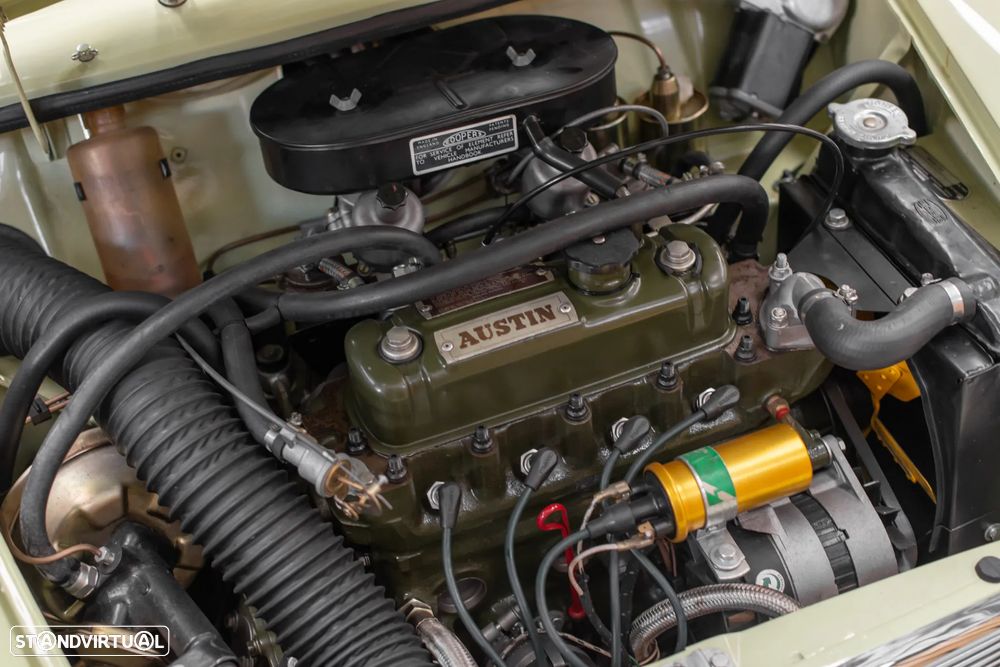 Austin Mini - 24