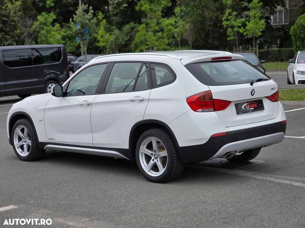 BMW X1 sDrive18d - 4