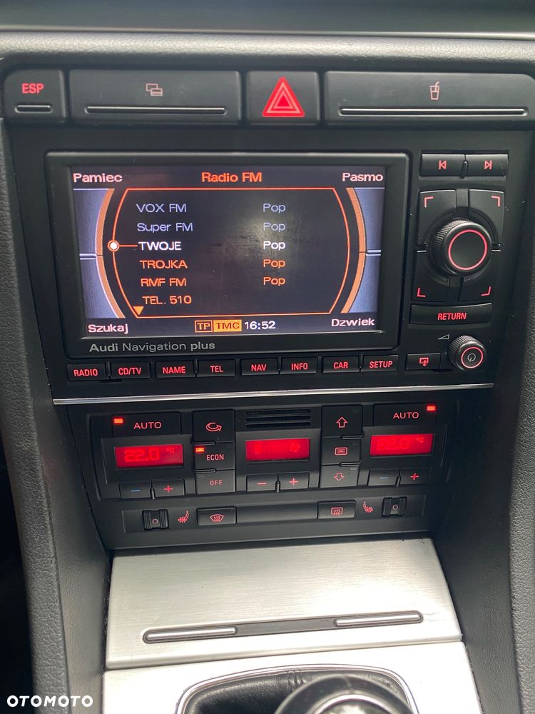 Audi A4 Avant 2.0 TDI - 10
