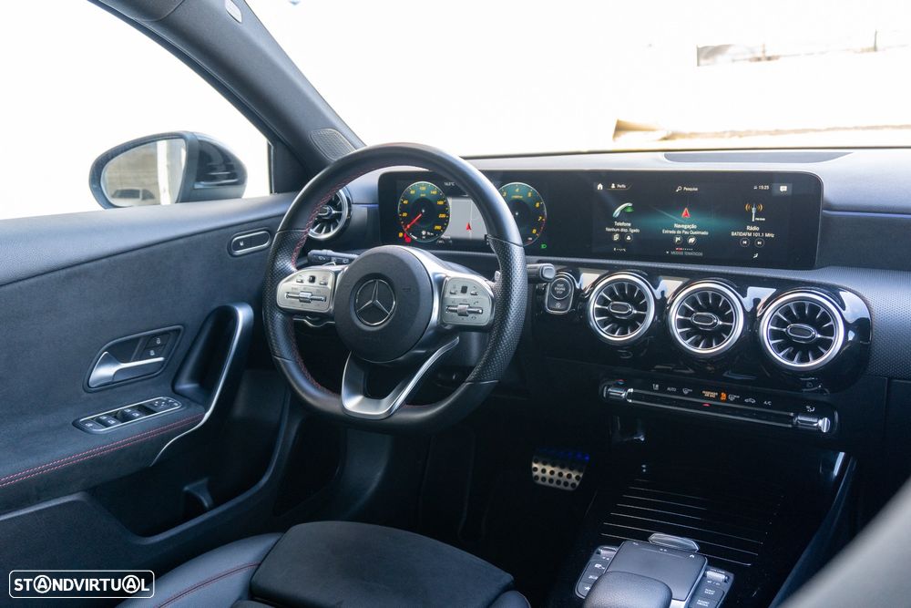 Mercedes-Benz A 180 7G-DCT AMG Line - 28