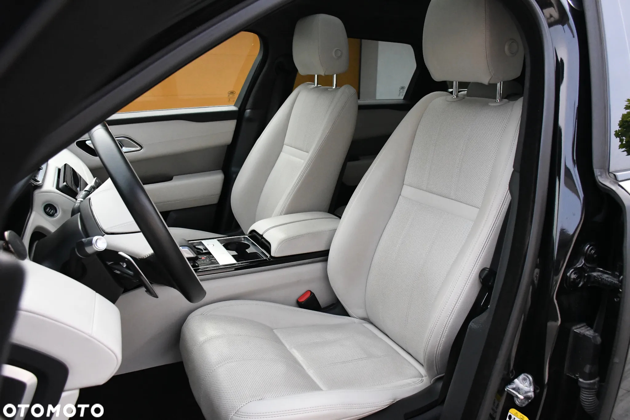 Land Rover Range Rover Velar - 23