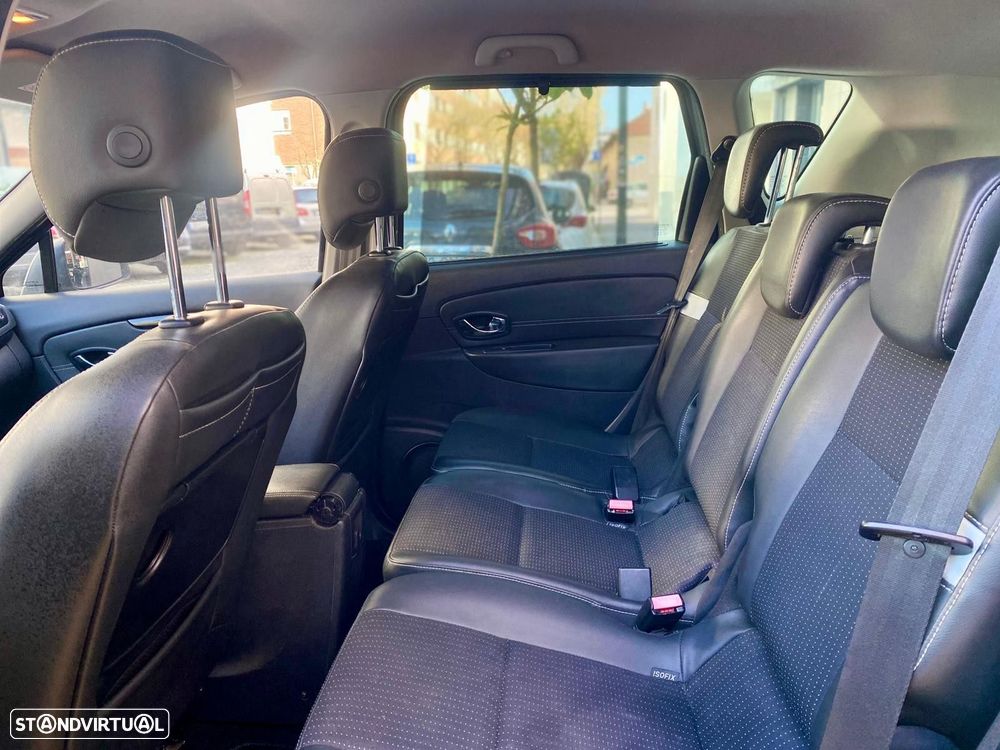 Renault Scénic 1.5 dCi Exclusive SS - 27