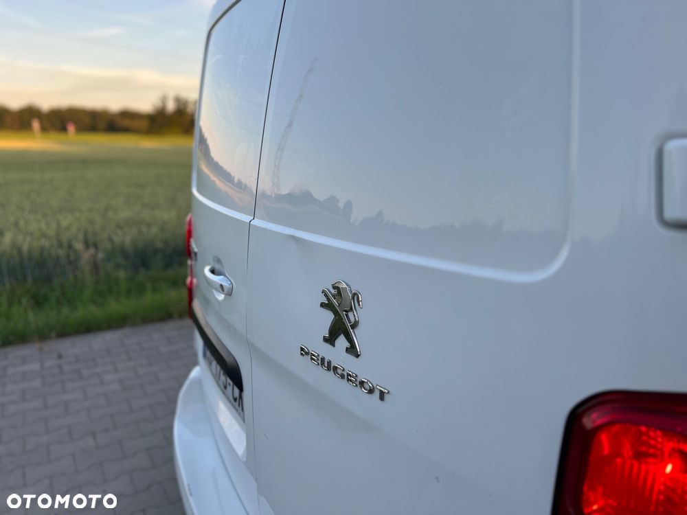 Peugeot Expert - 8