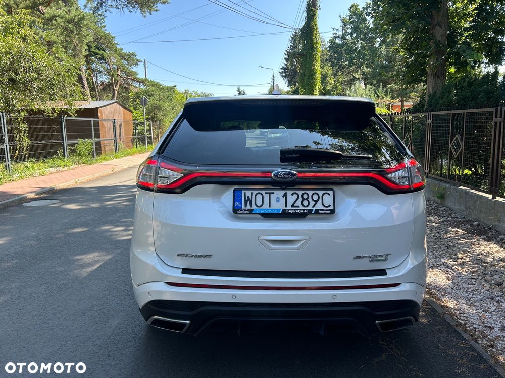 Ford Edge - 7