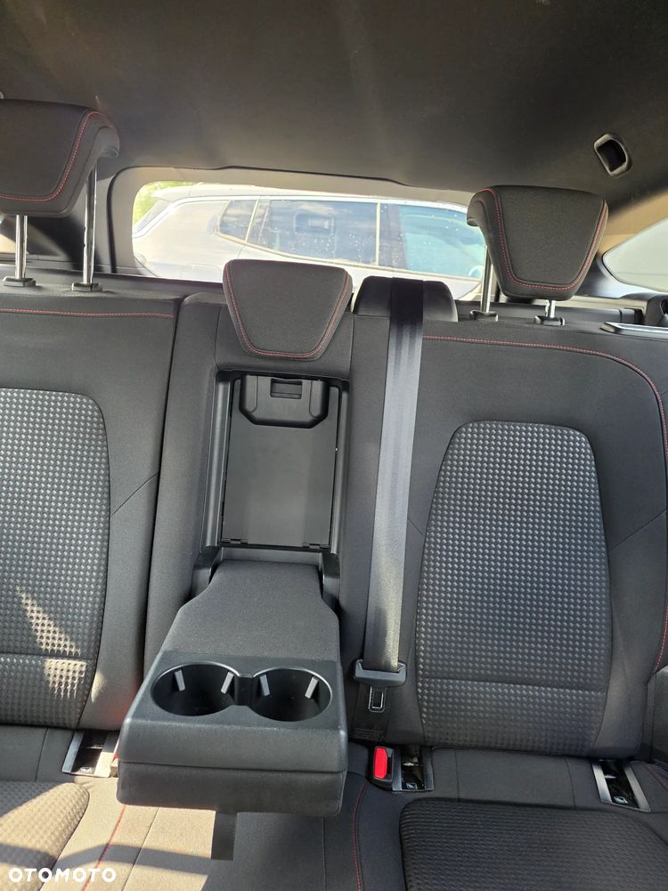 Ford Focus 1.0 EcoBoost mHEV ST-Line X - 16