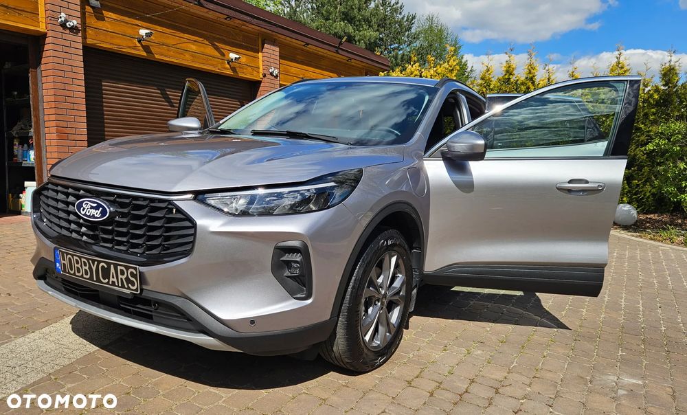 Ford Kuga - 11