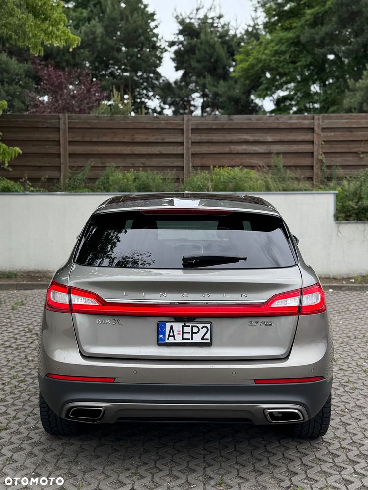 Lincoln MKX - 5