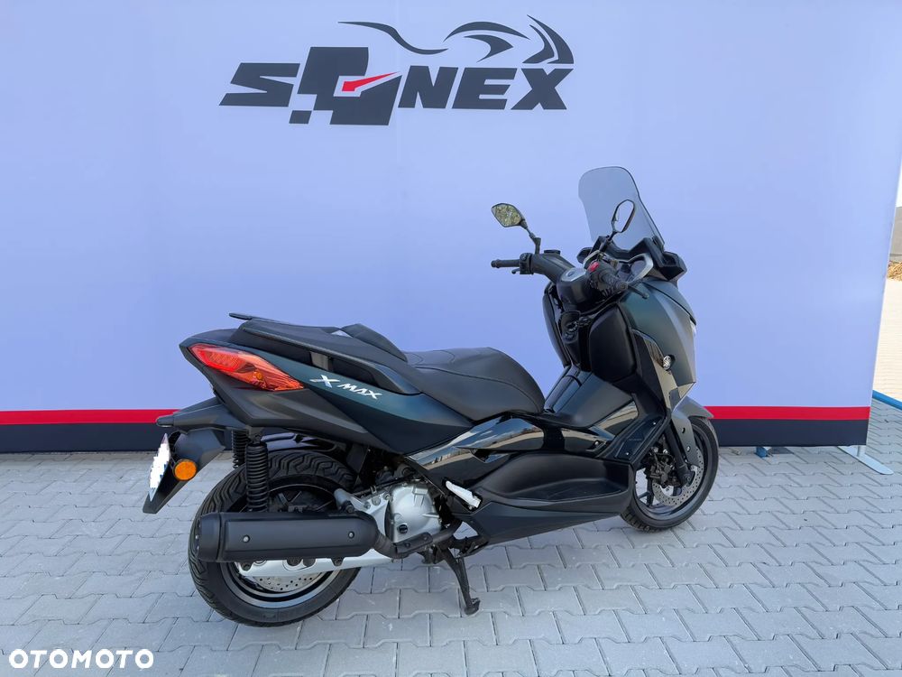 Yamaha X-max - 6
