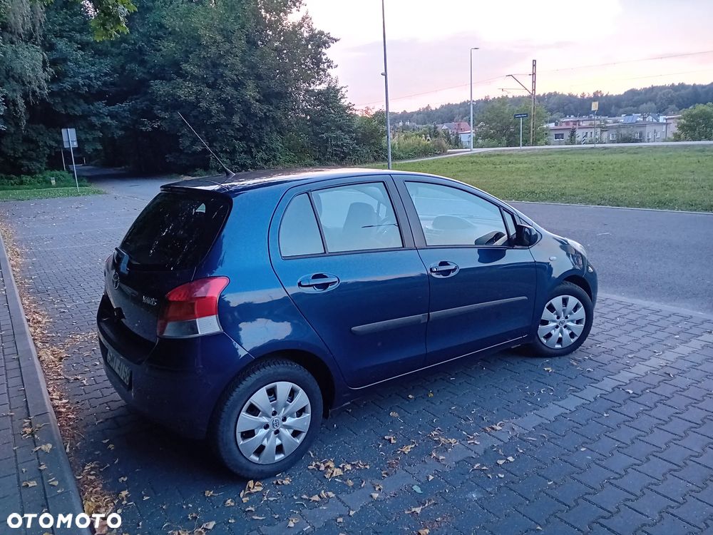 Toyota Yaris 1.33 VVT-i Sol - 5