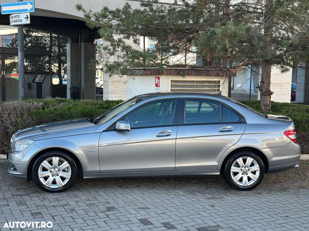 Mercedes-Benz C 220 CDI DPF Elegance - 2