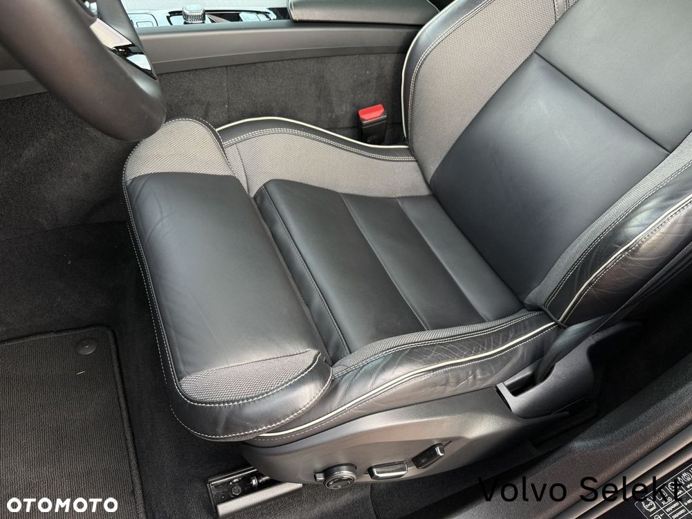 Volvo XC 60 - 12