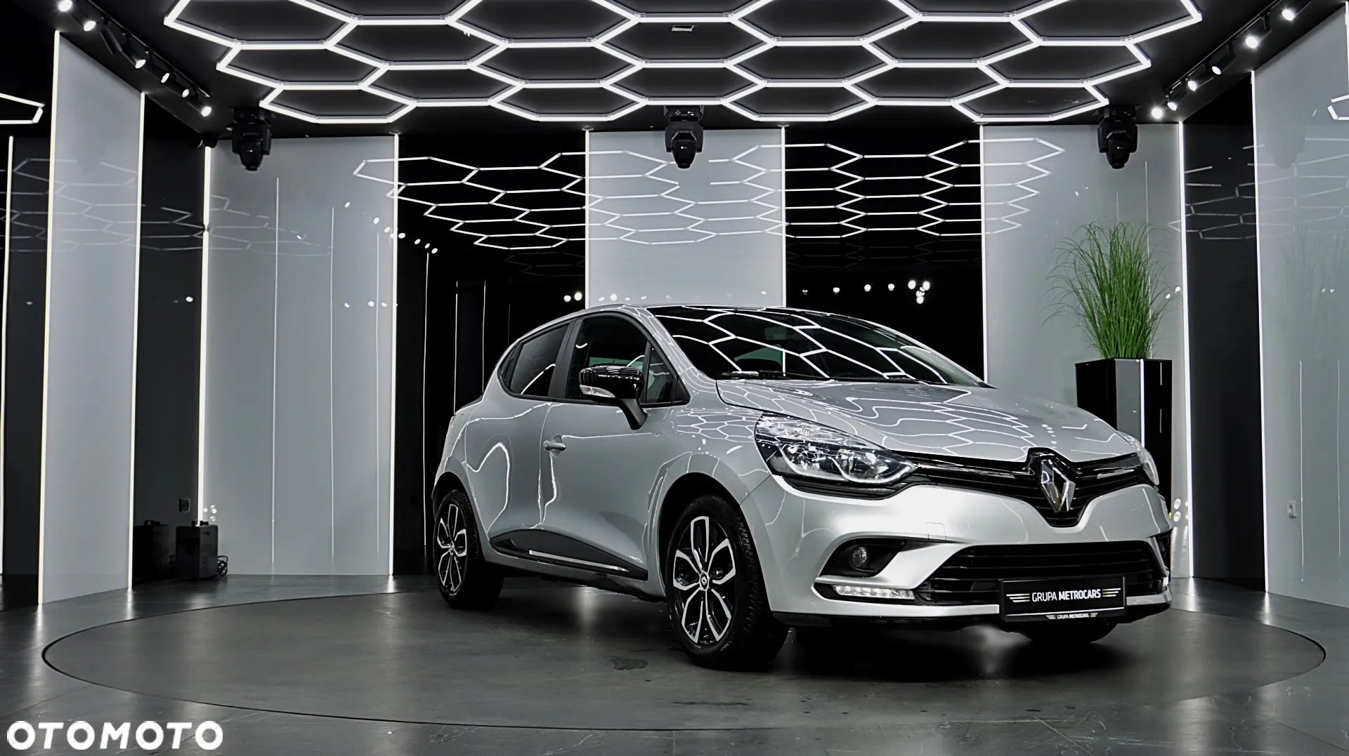 Renault Clio 0.9 Energy TCe Zen - 12