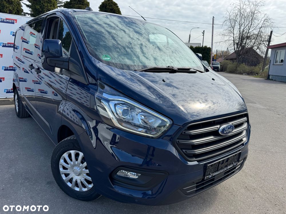 Ford TRANSIT CUSTOM - 1