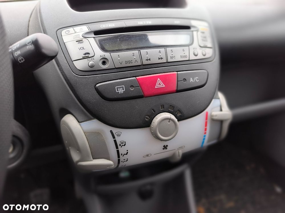 Toyota Aygo City - 9