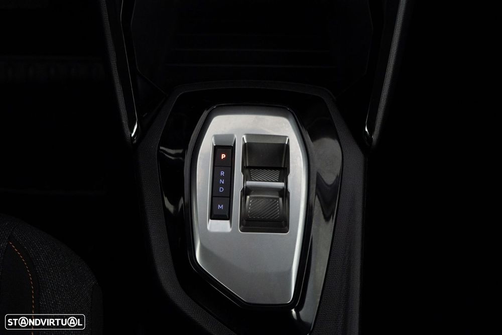 Peugeot 208 1.2 Hybrid Style e-DCS6 - 25