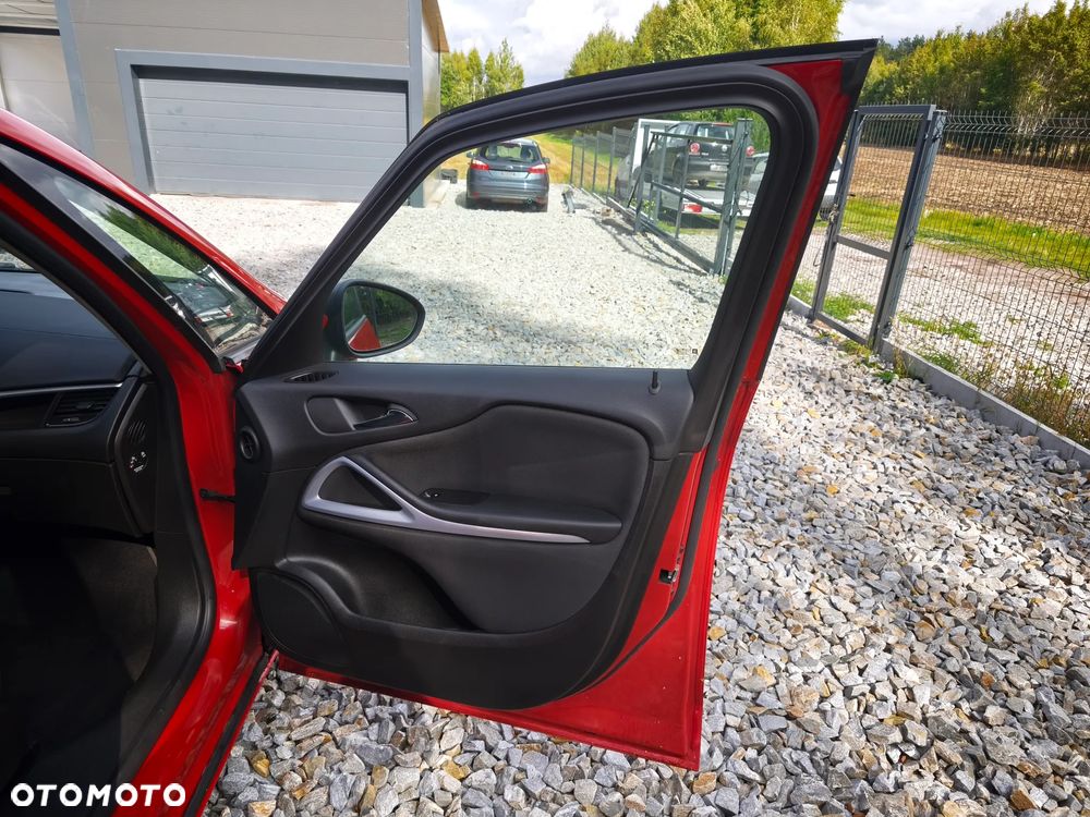 Opel Zafira Tourer 2.0 CDTI Edition - 20