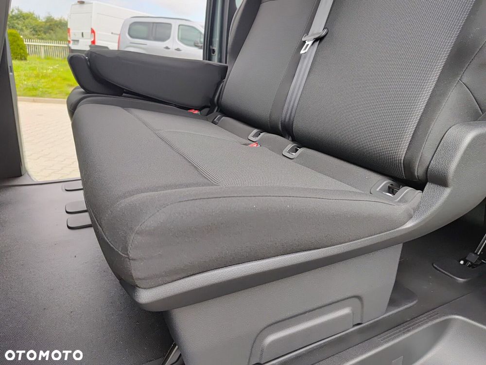 Opel Zafira - 34