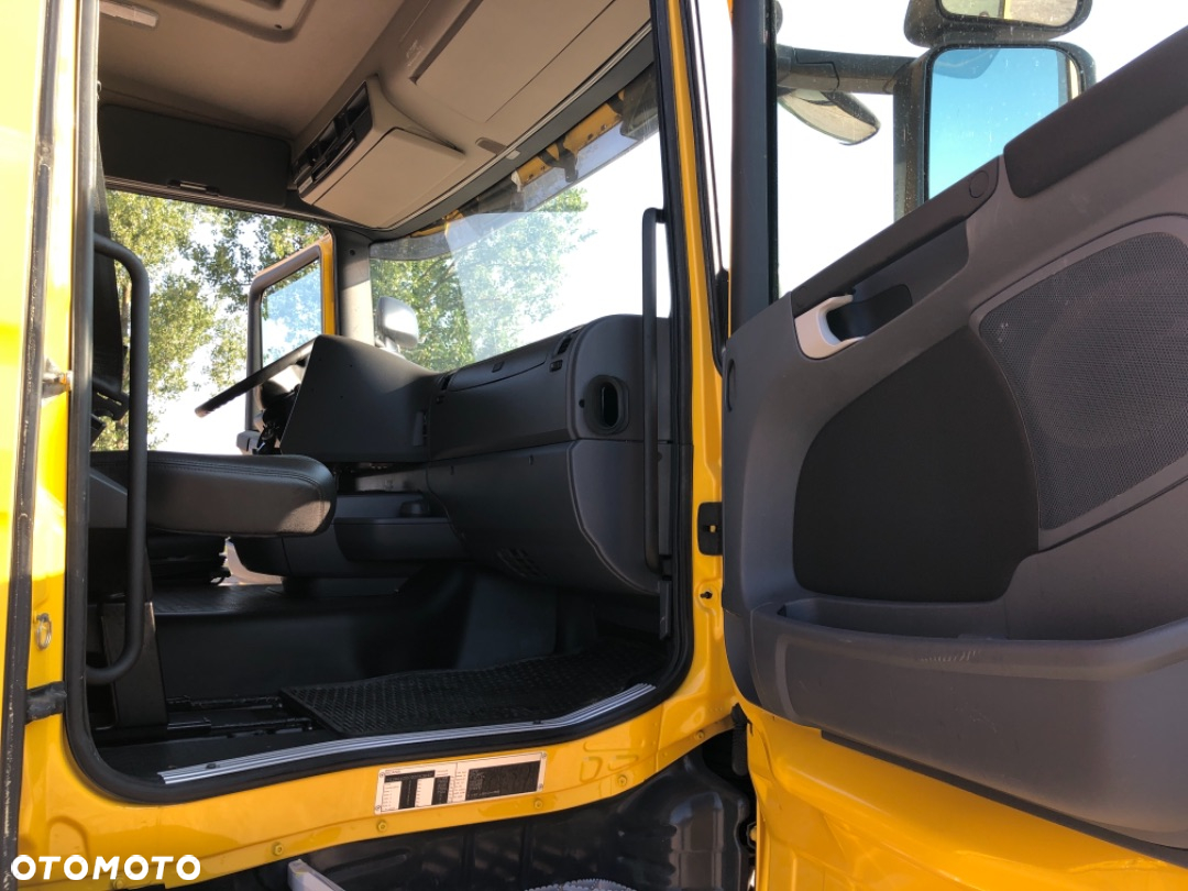 Scania R440 6x2  E-5. BDF - 9