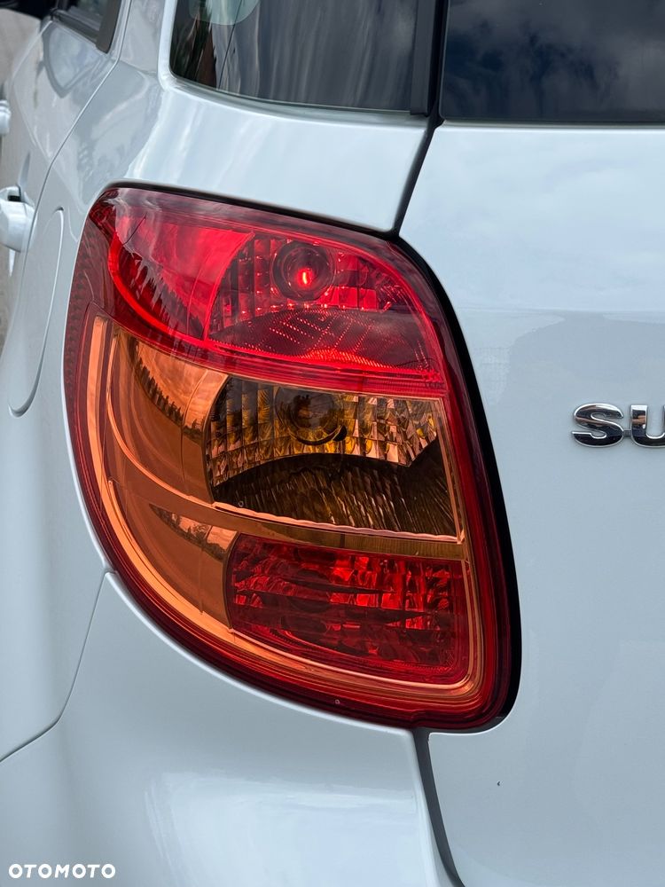 Suzuki SX4 1.6 VVT 4x4 Style - 33
