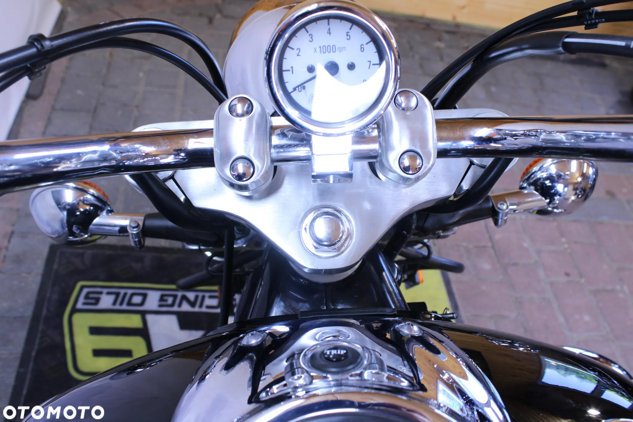 Yamaha XVS - 25