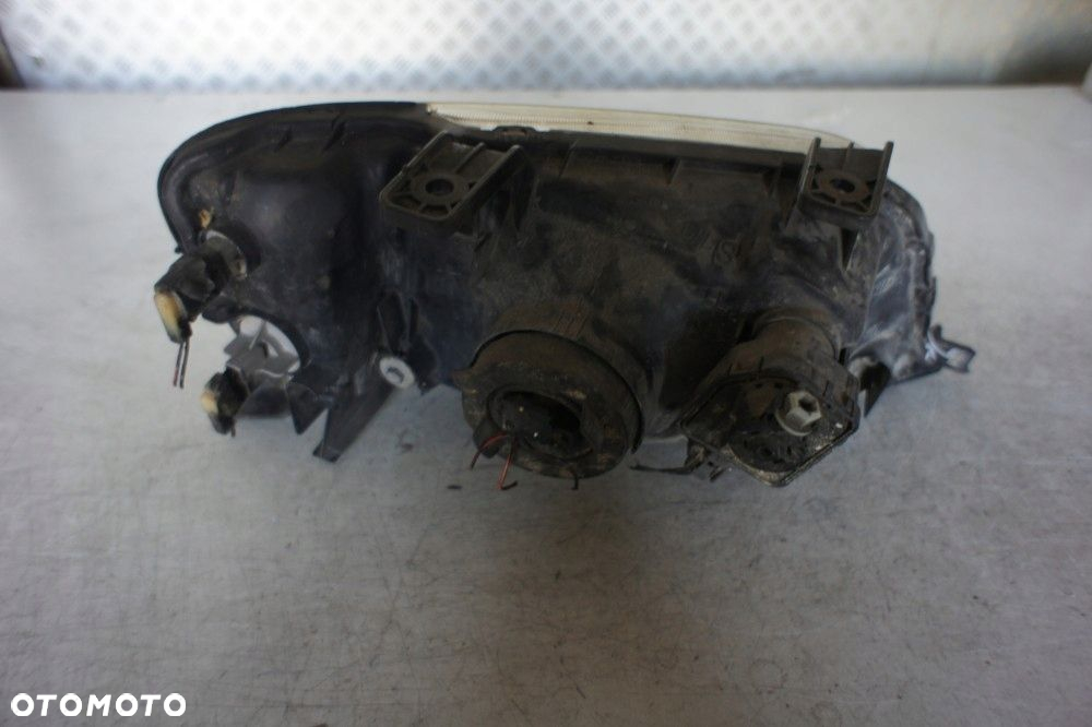 HONDA CR-V LAMPA LEWY PRZÓD - 4