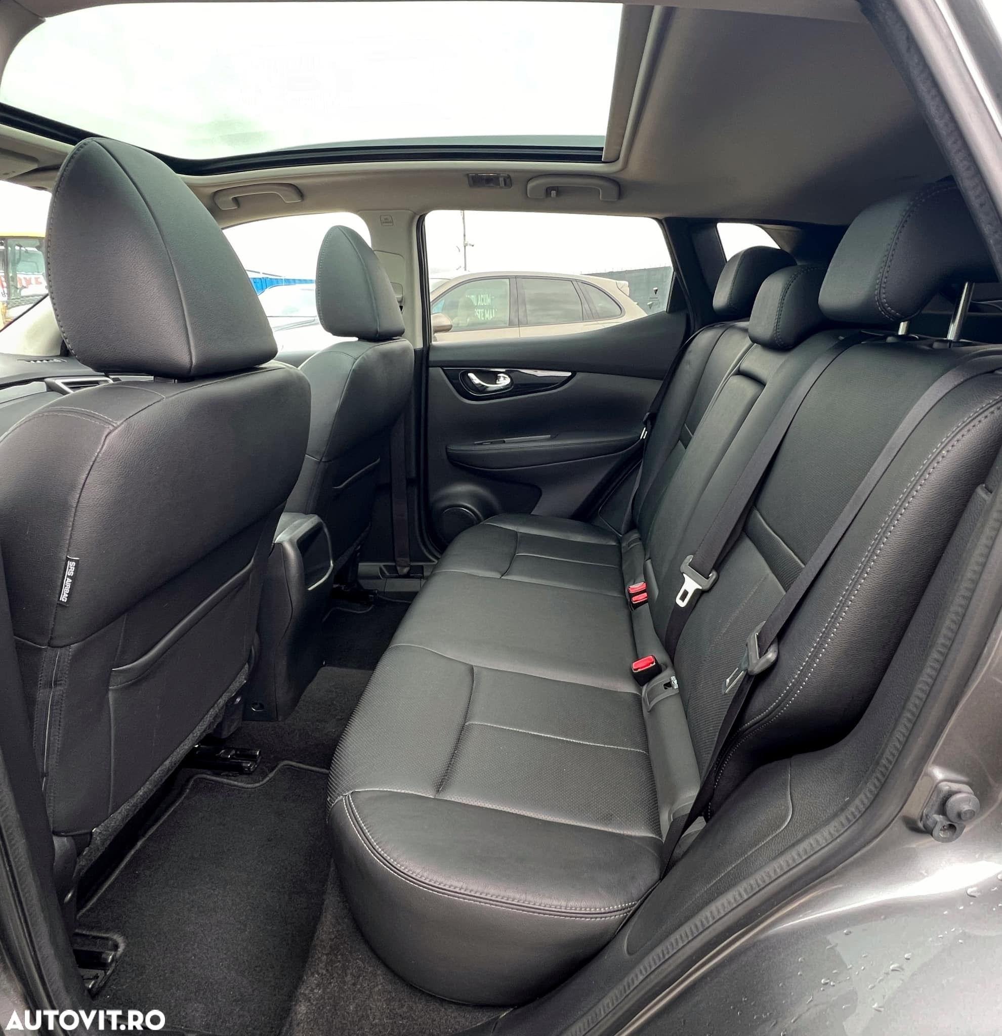 Nissan Qashqai 1.6 DCI Start/Stop X-TRONIC Tekna - 5