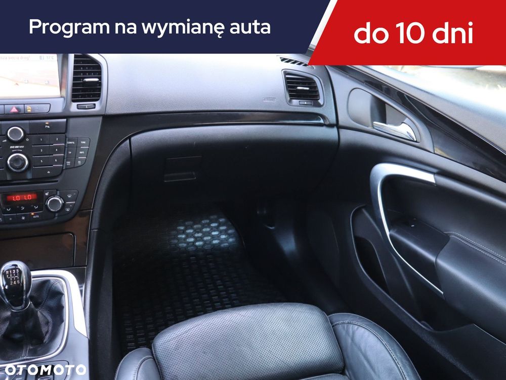Opel Insignia - 10